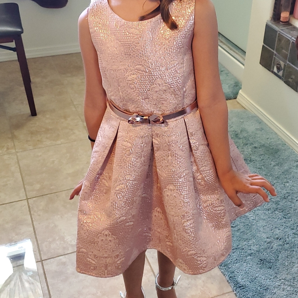 Pink jacquard dress with belt
